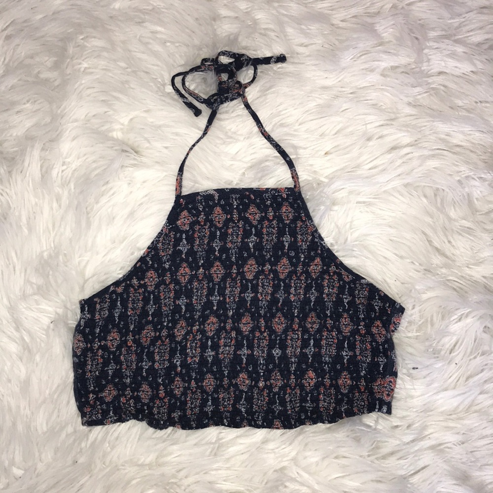 🌻Hollister Tye Crop Top